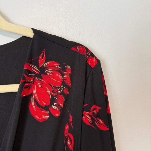 Lane Bryant Women's 14/16 Floral Print Wrap Dress Black & Red - Picture 2 of 8